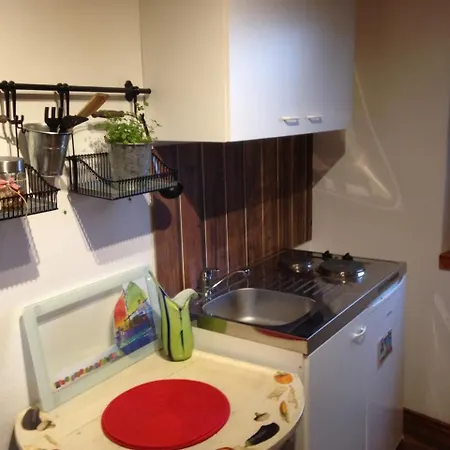 Apartament One-bedroom In Xiv *